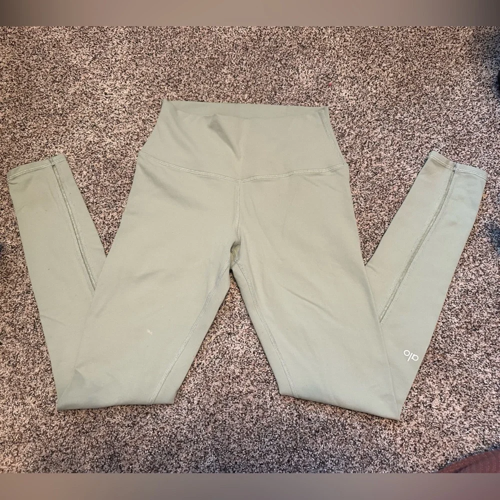ALO Yoga Olive Green Leggings - Picture 1 of 3